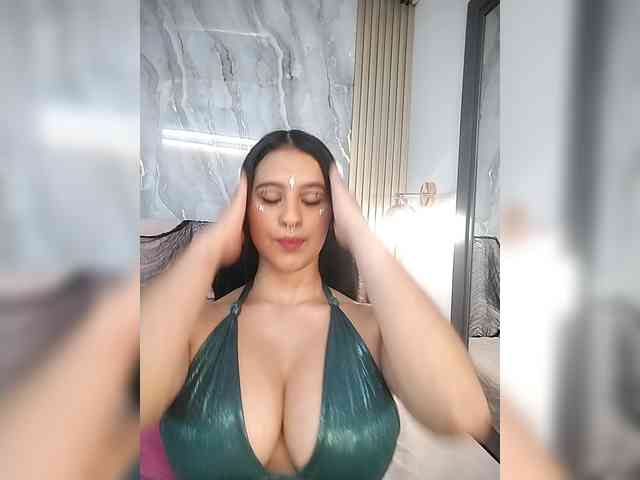 SalomeeHillss webcam