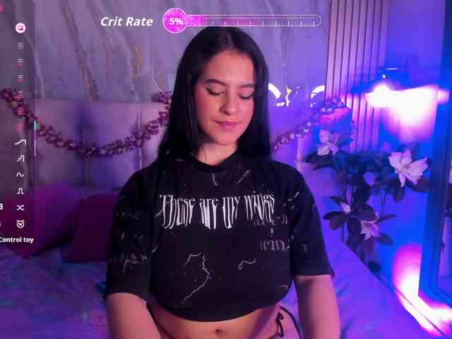 SalomeeHillss webcam