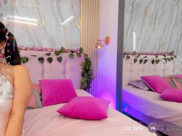 SalomeeHillss webcam