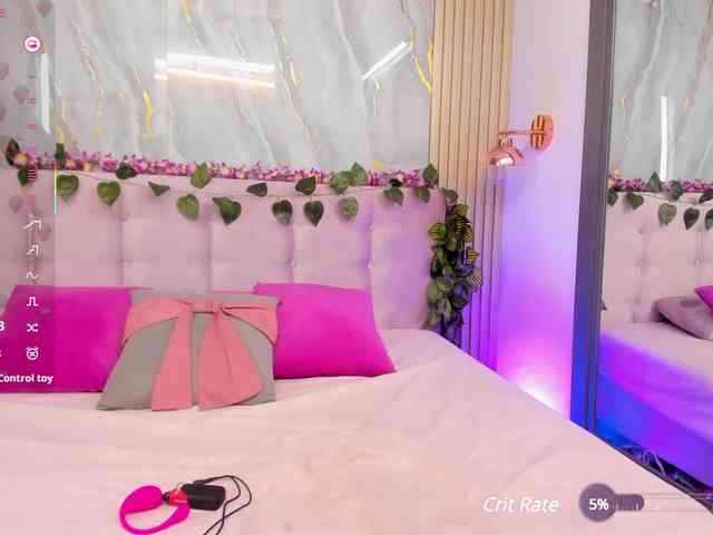 SalomeeHillss webcam