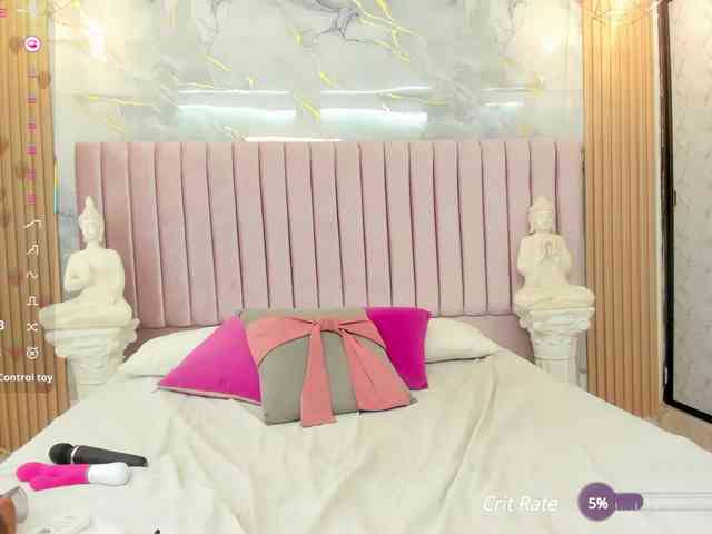 SalomeeHillss webcam