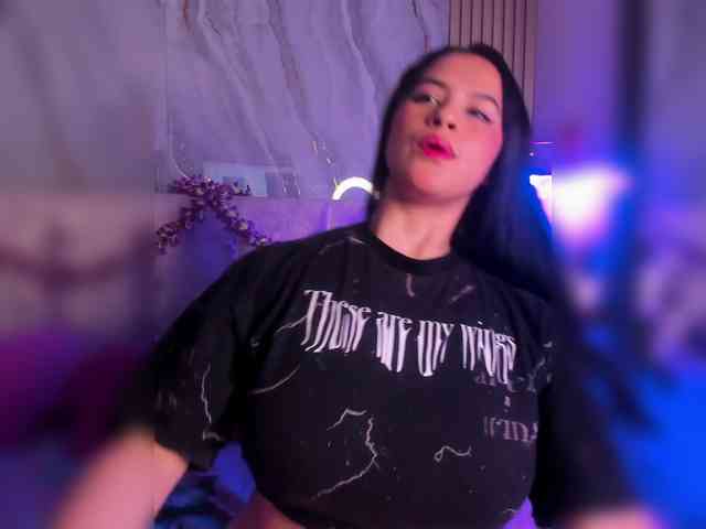 salomehillss- Live Webcam on BongaCams