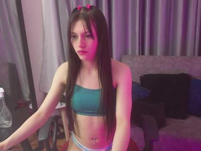 TinaJons's BongaCams show and profile