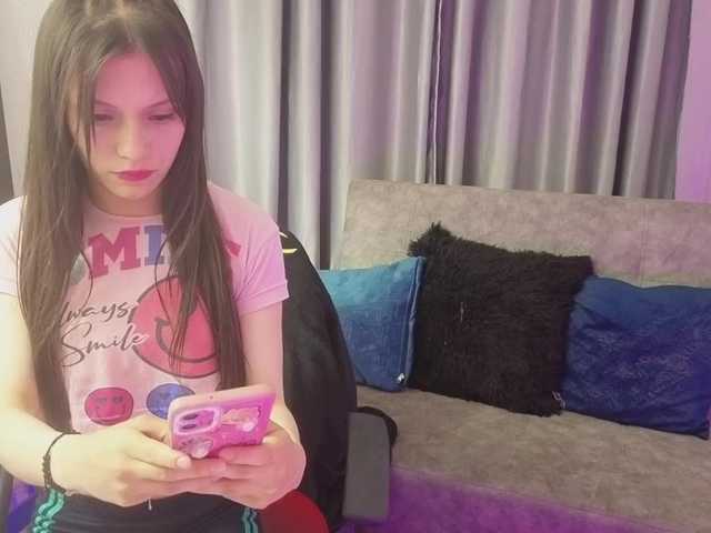 TinaJons's BongaCams show and profile