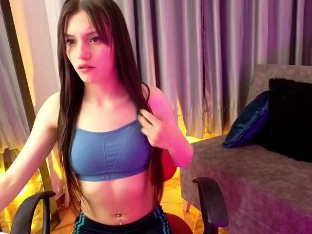 TinaJons's BongaCams show and profile