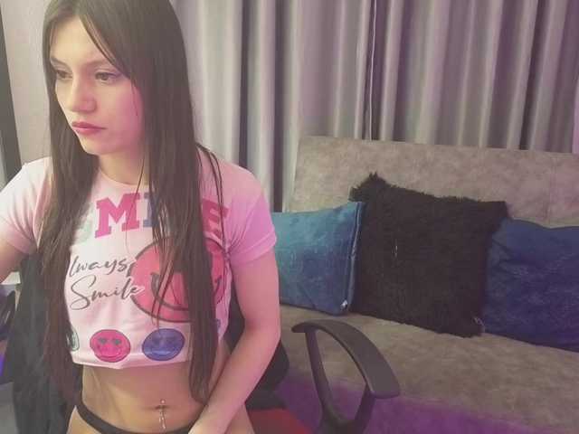 TinaJons's BongaCams show and profile