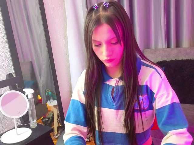 TinaJons's BongaCams show and profile