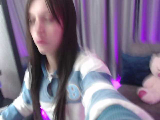 TinaJons's BongaCams show and profile