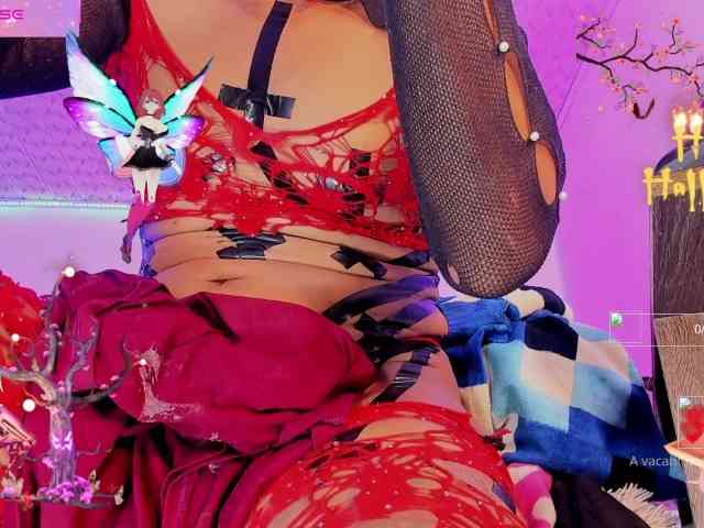 emperatris22cm Live Webcam on BongaCams
