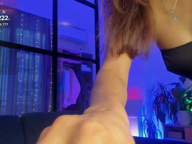 Iloveyou111 live cam