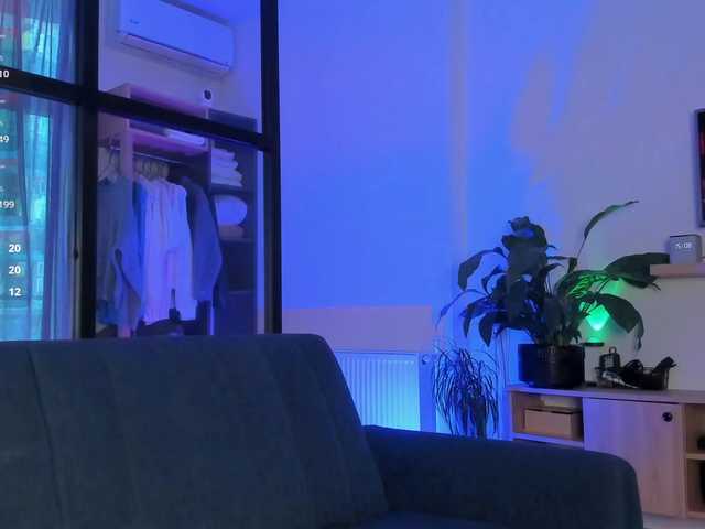 Iloveyou111's BongaCams show and profile