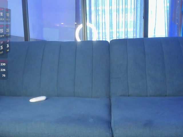 Iloveyou111's BongaCams show and profile