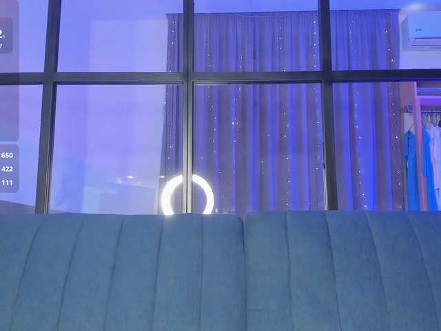 Iloveyou111's BongaCams show and profile