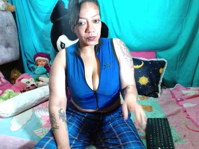 AISHA24 webcam
