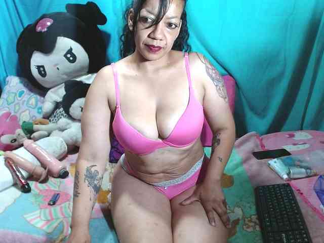 AISHA24 webcam