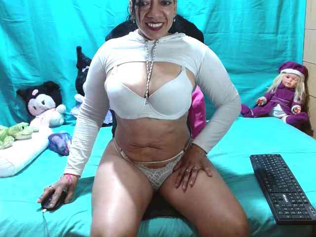 AISHA24 webcam
