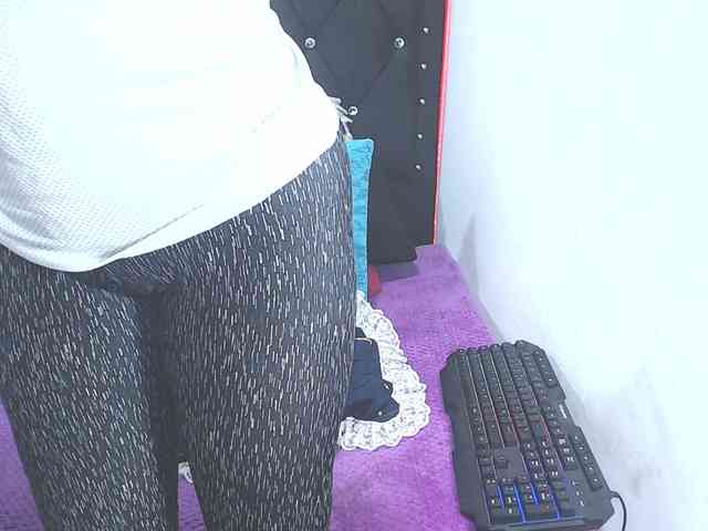 AISHA24 webcam