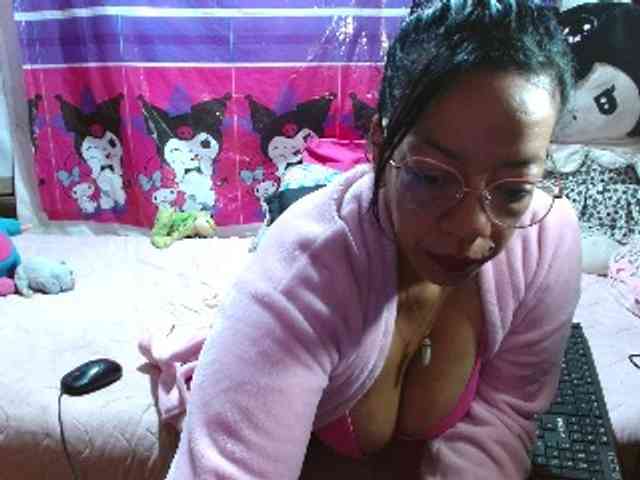 AISHA24 webcam