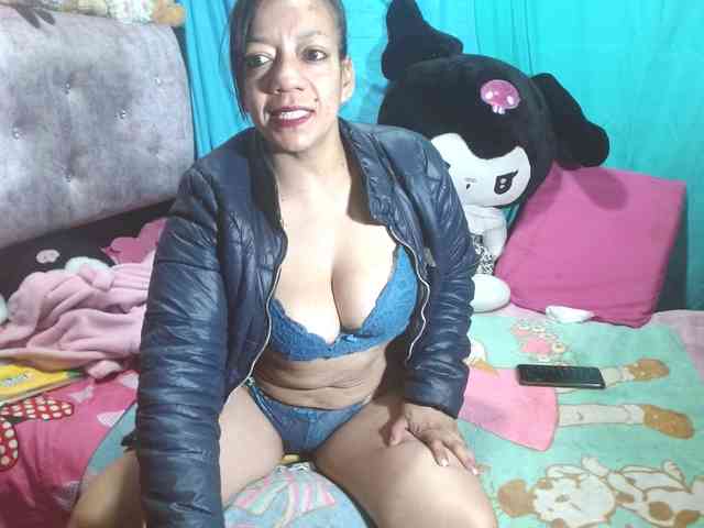 AISHA24 webcam