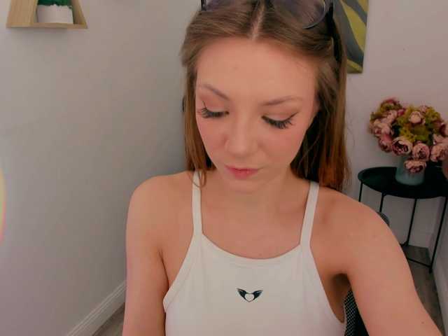 AmandaGrace's BongaCams show and profile