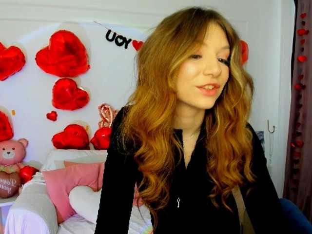 AmandaGrace's BongaCams show and profile