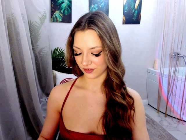 AmandaGrace's BongaCams show and profile