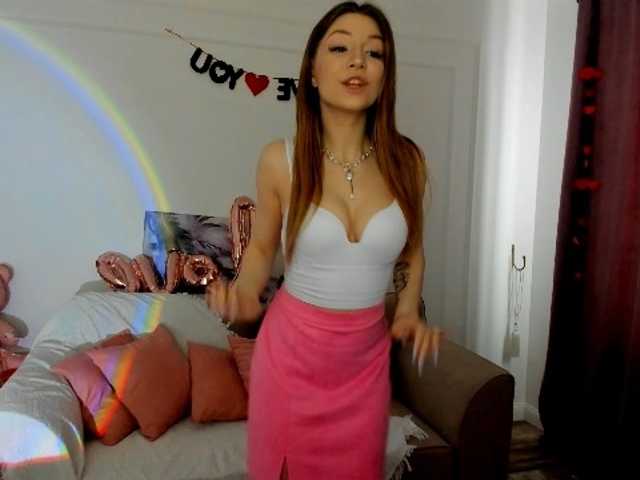 AmandaGrace's BongaCams show and profile