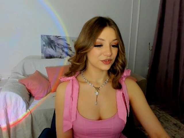 le modèle AmandaGrace est en webcam porno dans un show sur le site bongacams, il possède les tags suivants: White/Caucasian,Brunette,Shaved