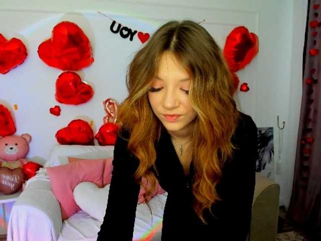 AmandaGrace's BongaCams show and profile