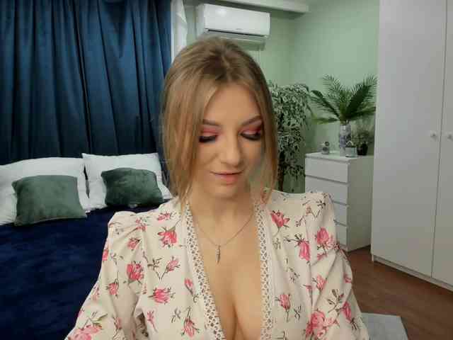 AmandaGrace webcam