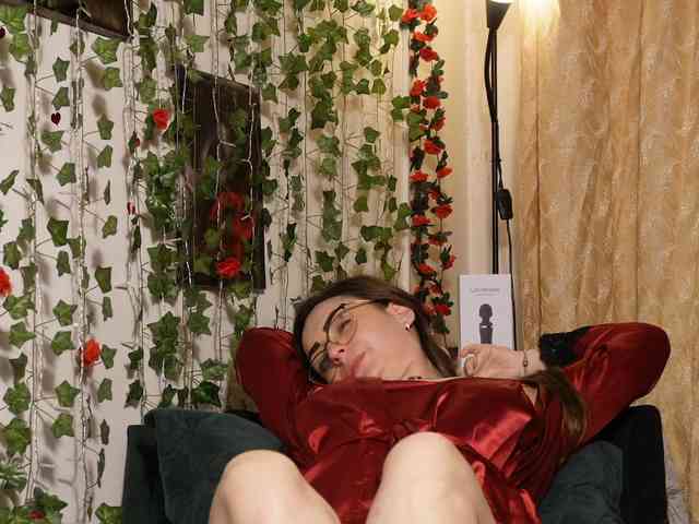 NaughtYHomemadE webcam