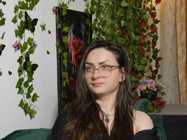 NaughtYHomemadE webcam