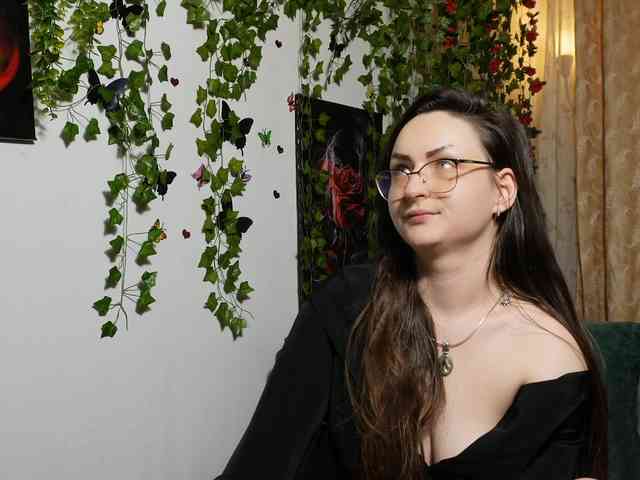 NaughtYHomemadE webcam