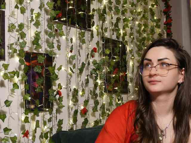 NaughtYHomemadE webcam