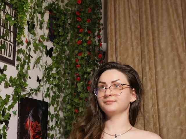 NaughtYHomemadE webcam