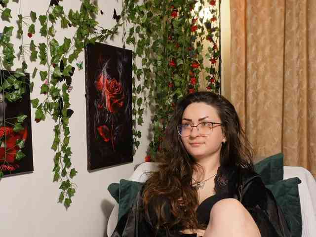 NaughtYHomemadE webcam