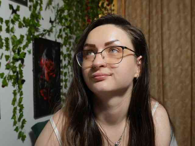 NaughtYHomemadE webcam