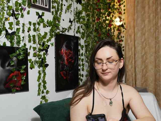 NaughtYHomemadE webcam