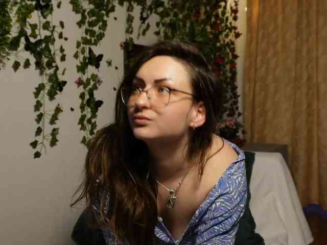 NaughtYHomemadE webcam