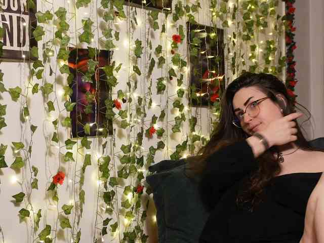 NaughtYHomemadE webcam