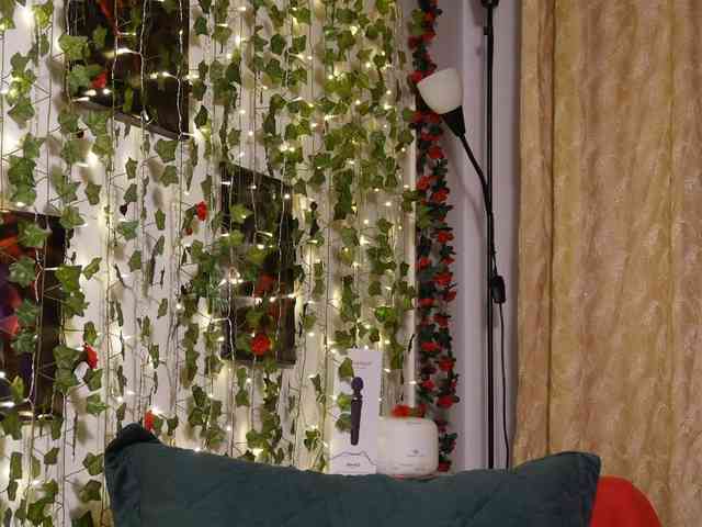 NaughtYHomemadE webcam