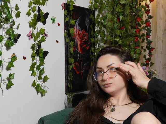 NaughtYHomemadE webcam