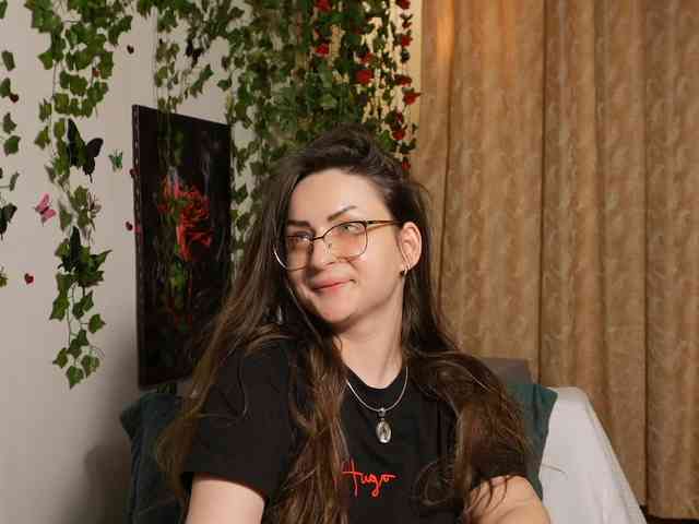 NaughtYHomemadE webcam