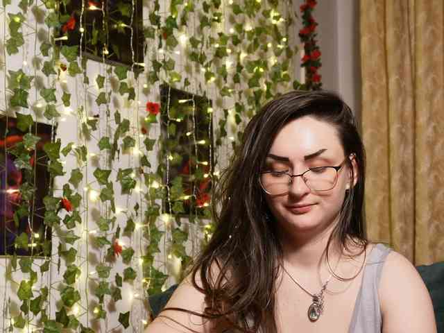 NaughtYHomemadE webcam