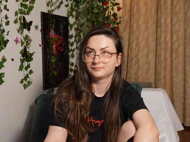 NaughtYHomemadE webcam