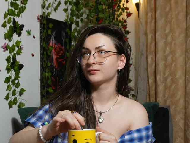 NaughtYHomemadE webcam