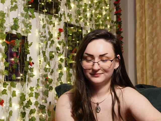 NaughtYHomemadE webcam