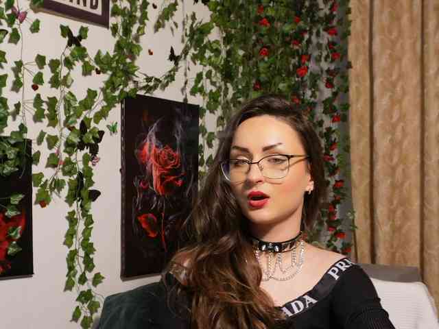NaughtYHomemadE webcam