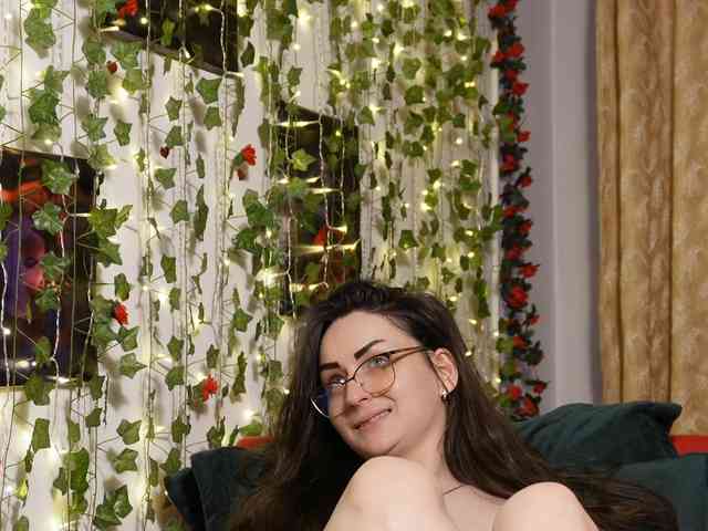 NaughtYHomemadE webcam