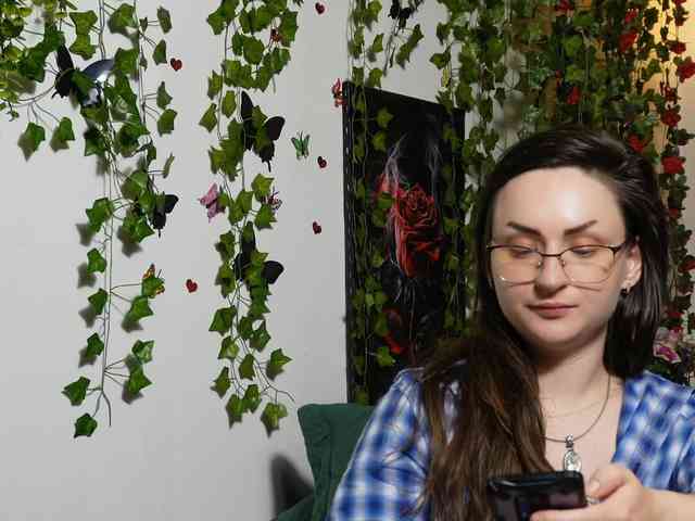 NaughtYHomemadE webcam